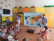 Divadlo Cestujeme kolem světa za pohádkou